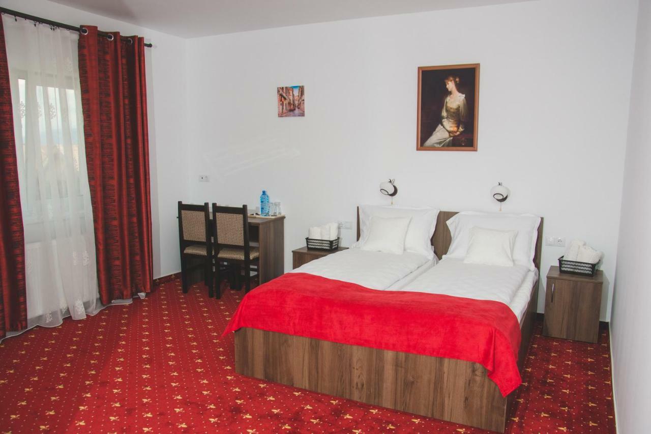Pensiunea Iliada Sibiu Exteriör bild
